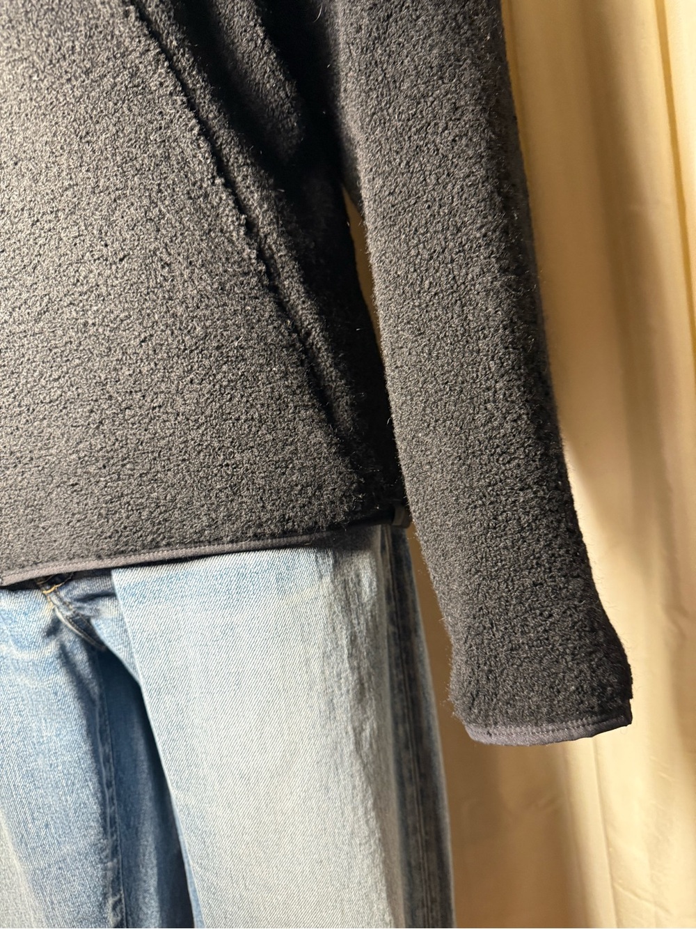 lululemon athletica Black Hooded Wool Blend Teddy Fleece Jacket - Picture 5 of 9